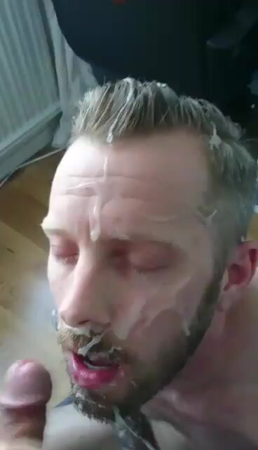 Bearded Guy Gets Facialized