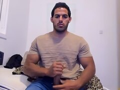 Hot Israeli Guy Having A Wank
