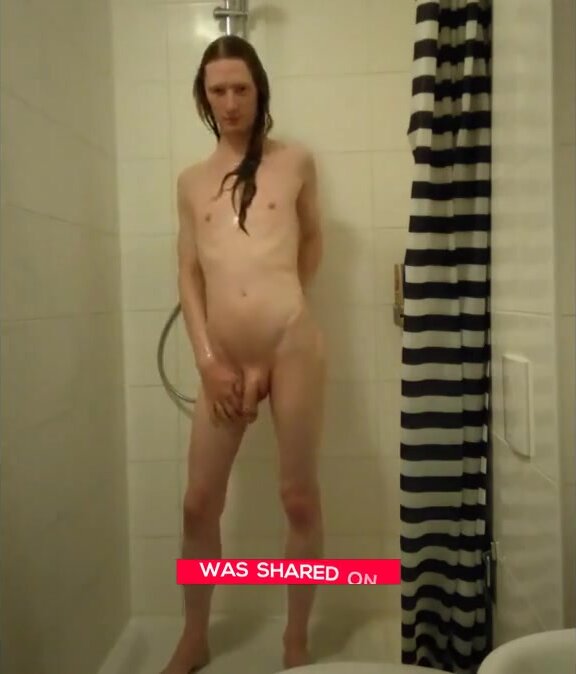 Vid 8: Taking a shower