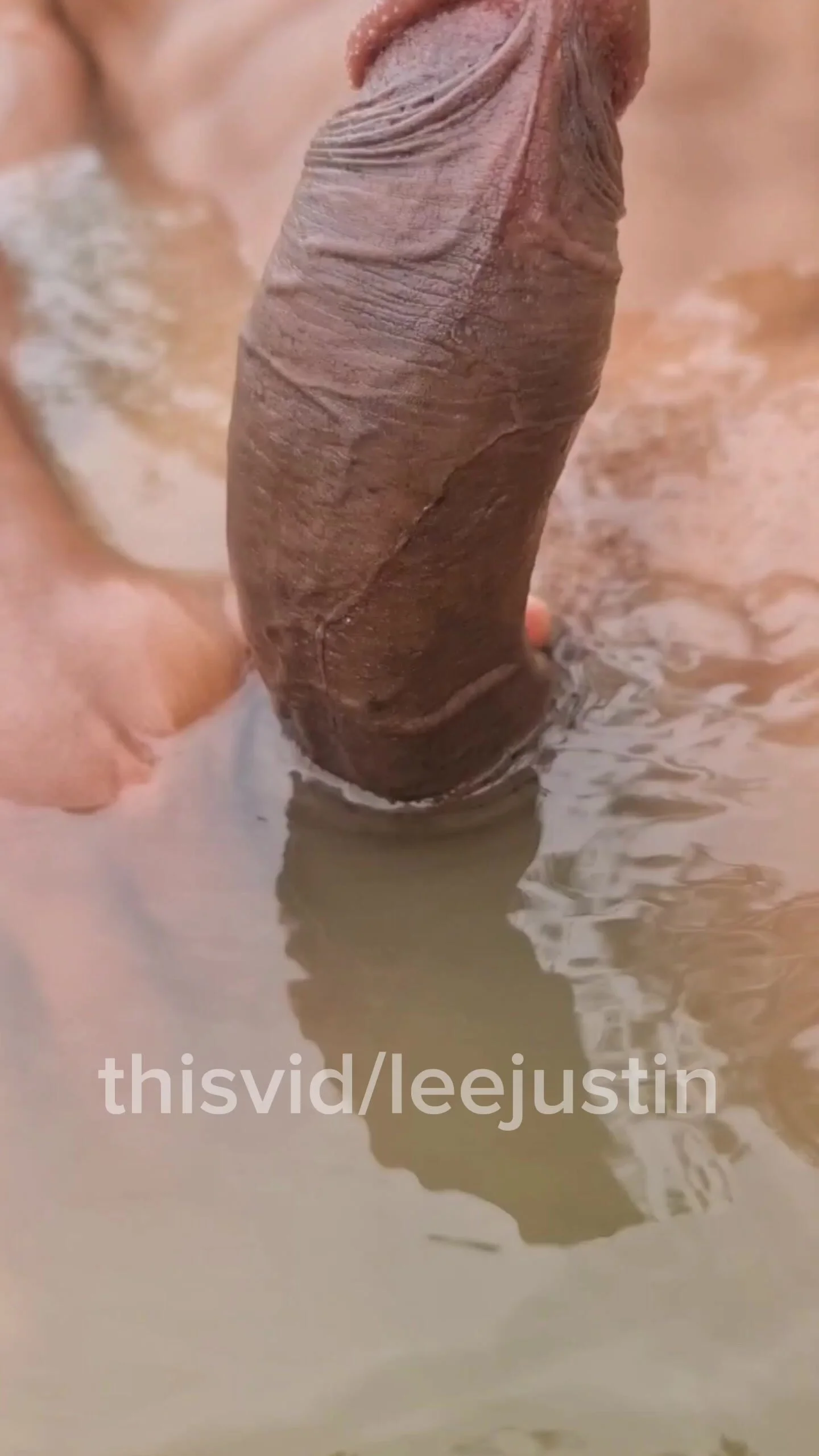 Latino sexy hunk with big dick swim (more in private) - ThisVid.com