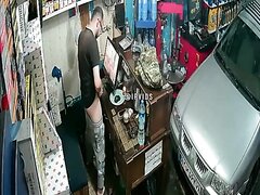 Spy - Arab mechanic cumming at work on ipcam
