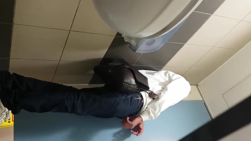 Toilet Spy - video01