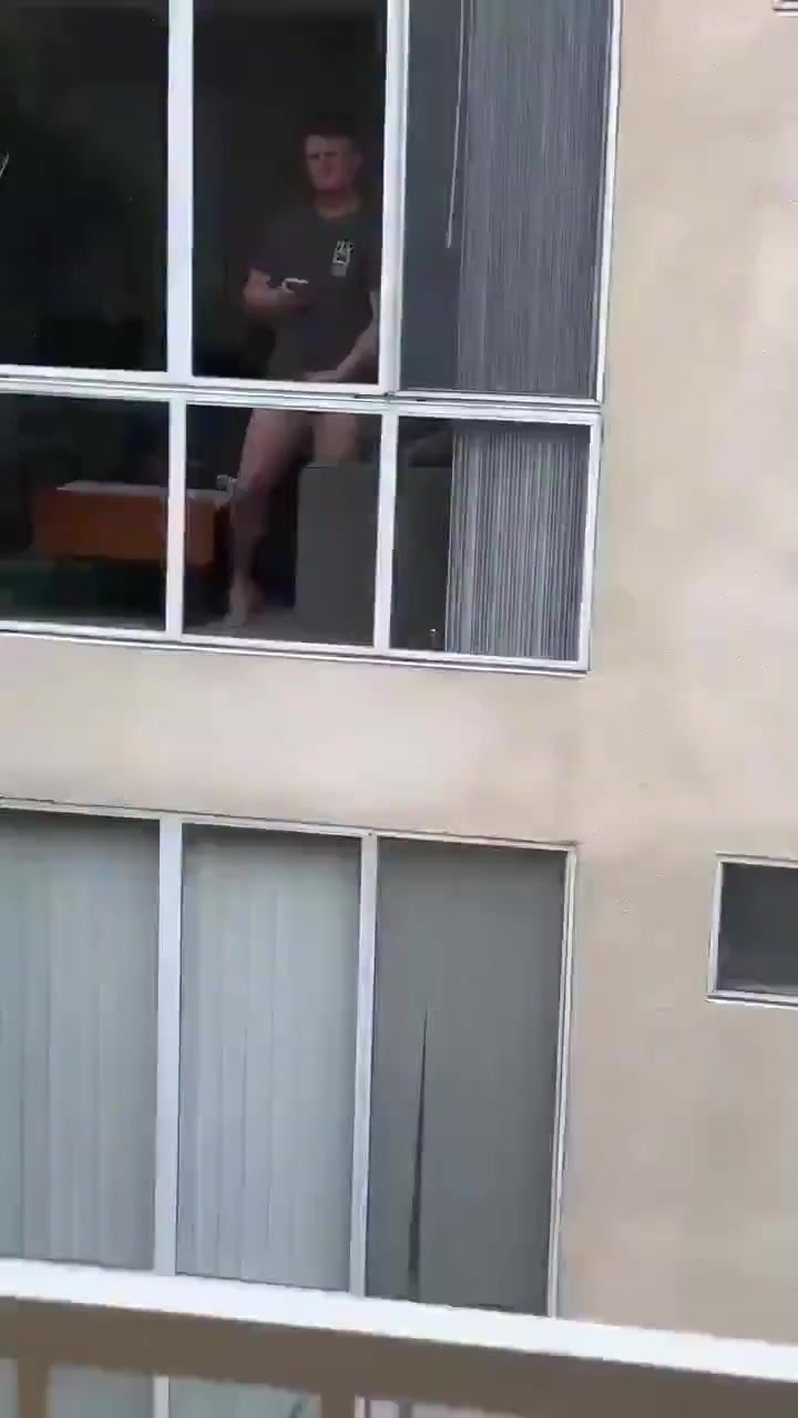 Window jerkers