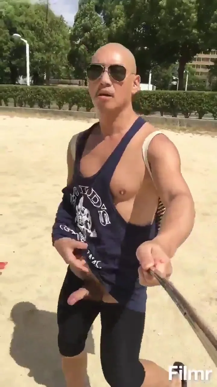 Public Nut On Beach ThisVi