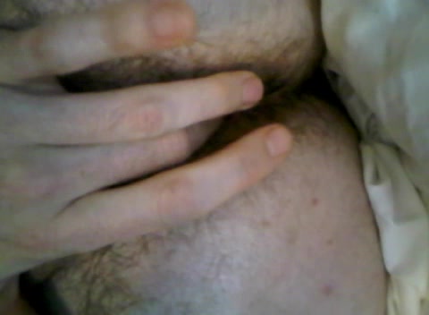 Fiingering hole