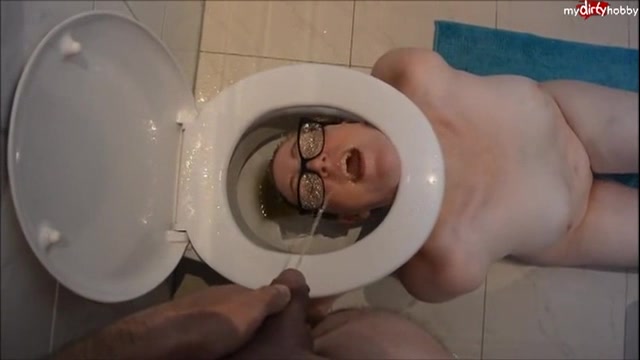 Older bitch as urinal