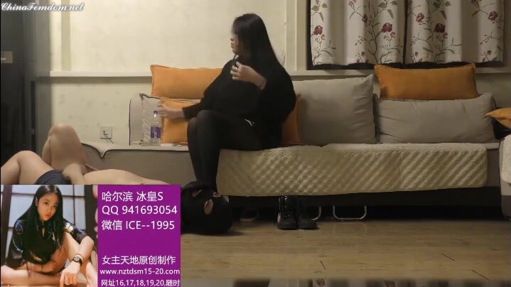 chinese femdom - video 908