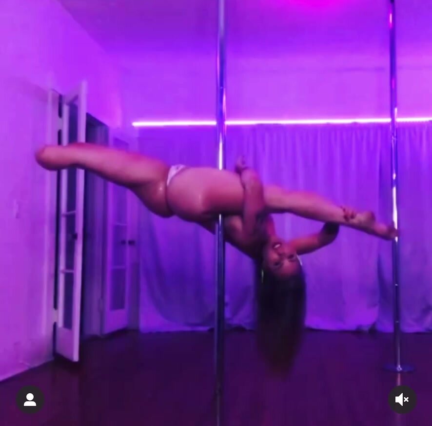 the amputee girl on the pole