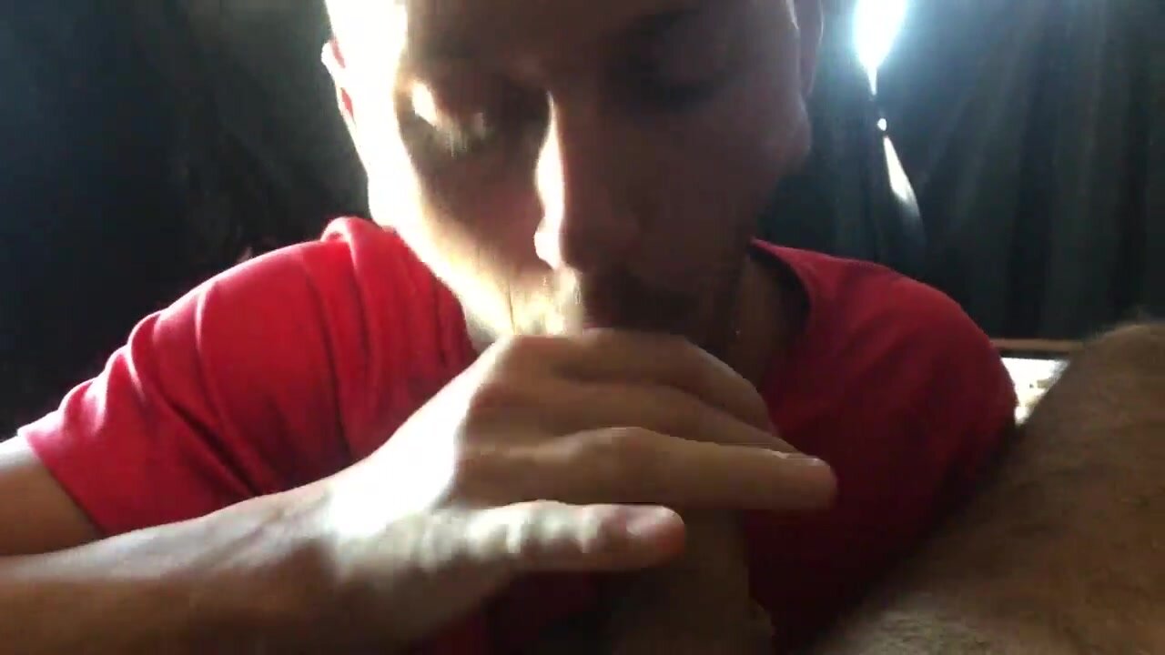 Comiendo rabo de un camionero