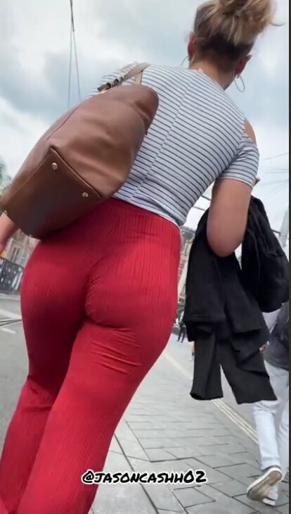 VASTY SLIM THICK EPIC JIGGLY PAWG CANDID CAPTURE