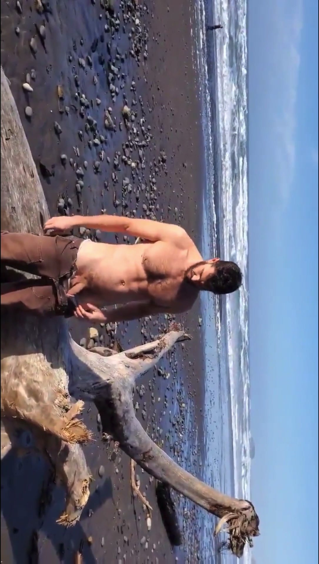 Beach Piss - video 4