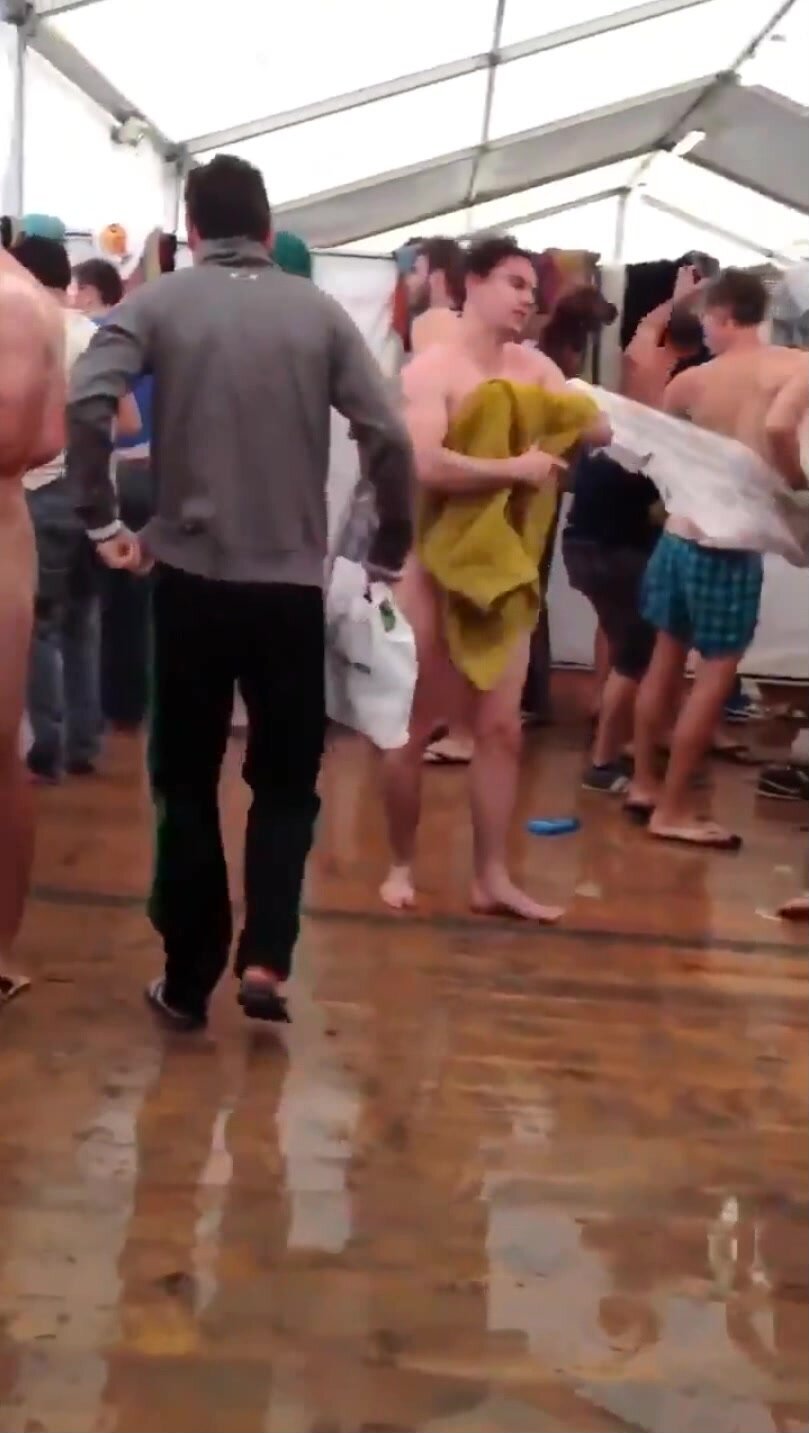 German festival showers - ThisVid.com