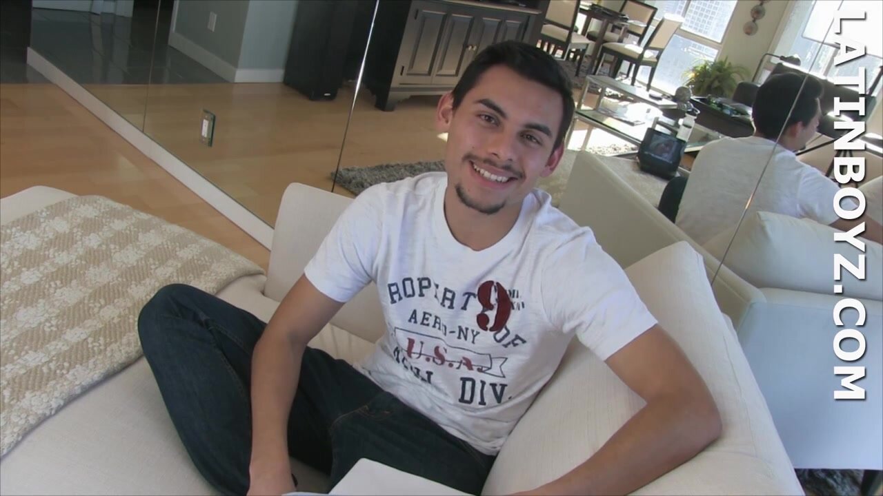 guy, solo, hairy - video 7