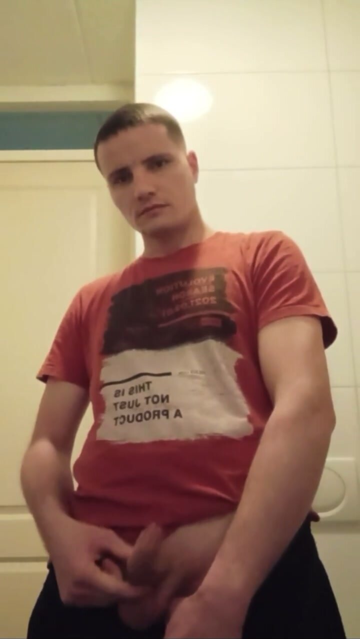 Cute lad wank - video 3