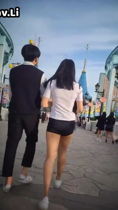 404px x 720px - Korean upskirt 1 - ThisVid.com