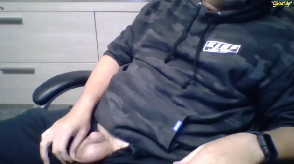 guy exposing his small cock on webcam