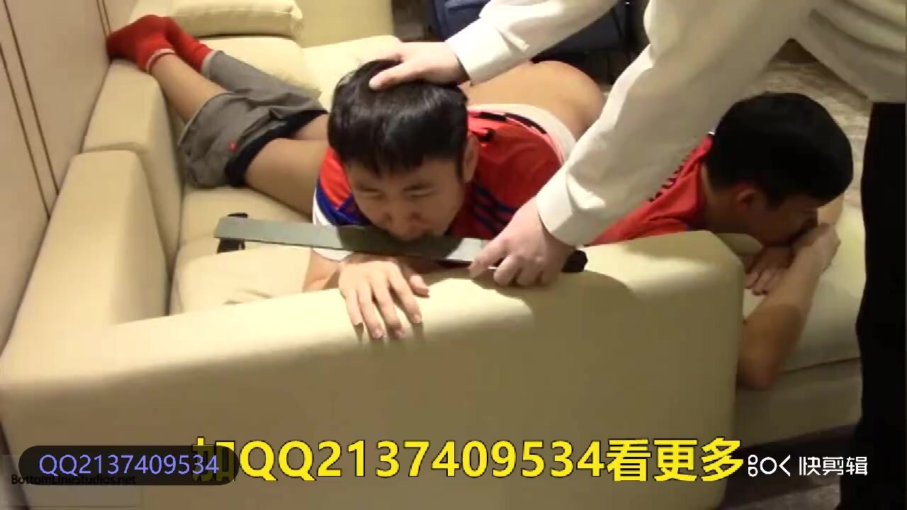 Chinese sporting twinks get paddled by coach