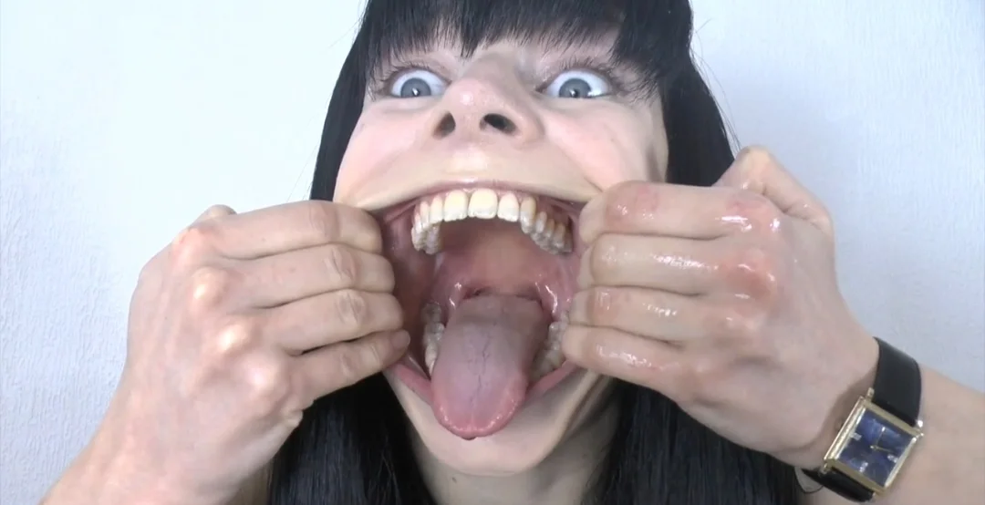 Huge Mouth Porn - Giant Mouth - video 2 - ThisVid.com