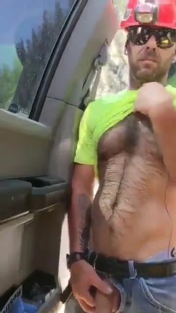 Hot guy peeing