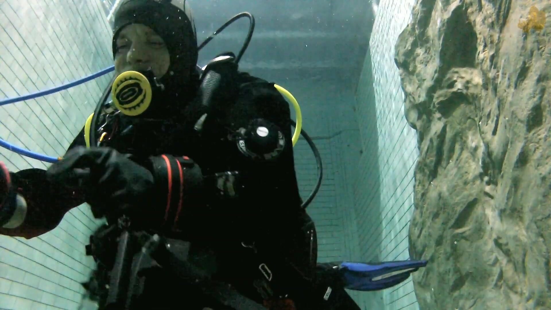 Drysuit FFM Diver Training (No Air Situation!)