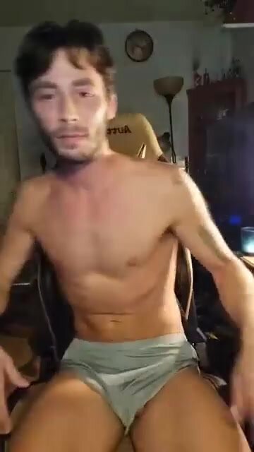 Hands free streamer