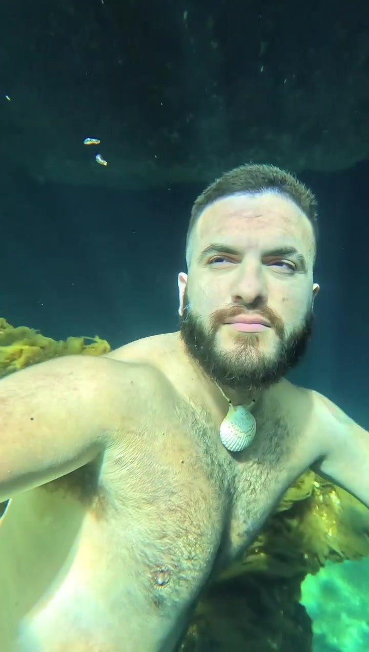 Merman hottie barefaced underwater