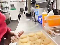 Icing the Cookies - video 2