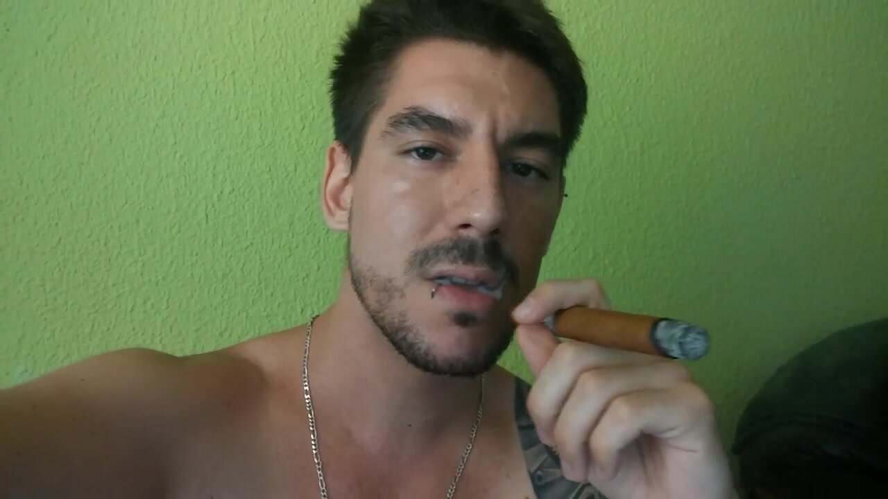 Cigar smoker - video 55
