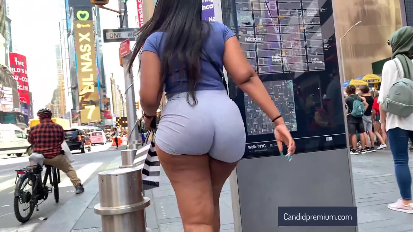 I SAW A MONSTER BBW ASS LIKE THIS TODAY SO I GOT TO OMG