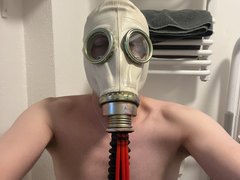 Taking DEEP hits with my poppers pump and rubber mask