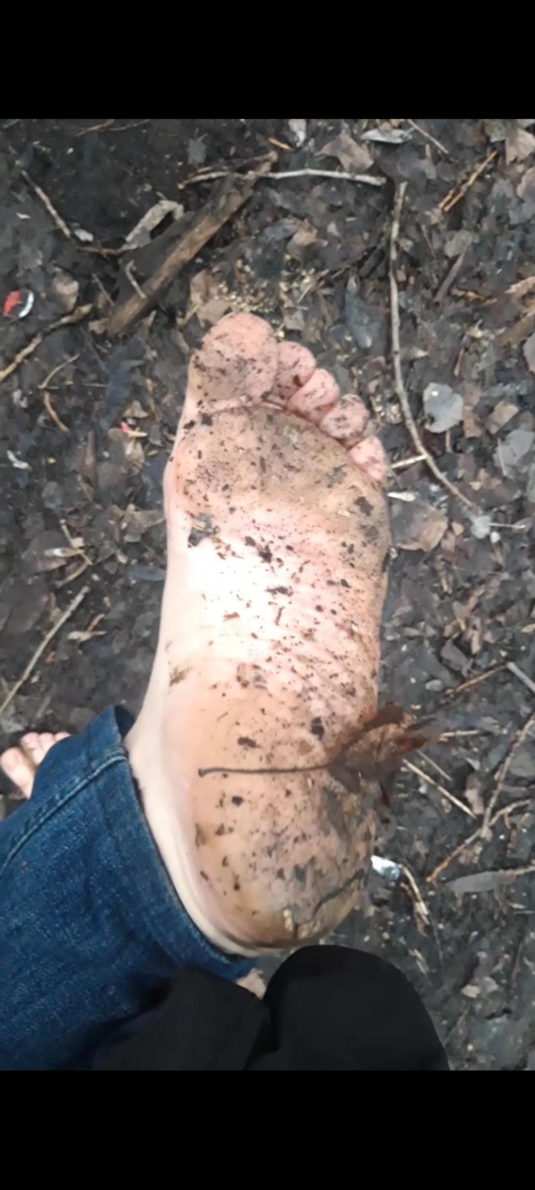 Barefoot forest mud walk/ Босиком по грязи в лесу
