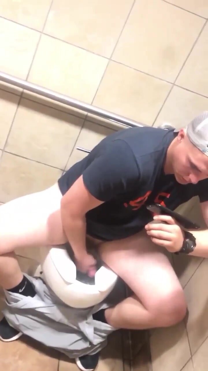 BATHROOM JERK OFF