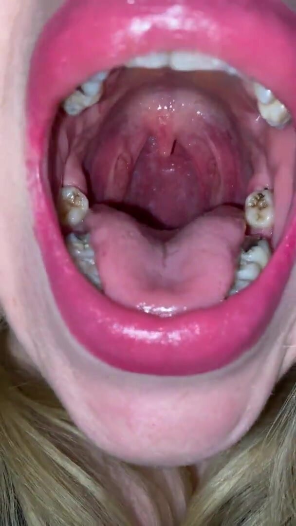 girl mouth fetish - video 2