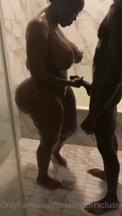 thick ebony taking a shower