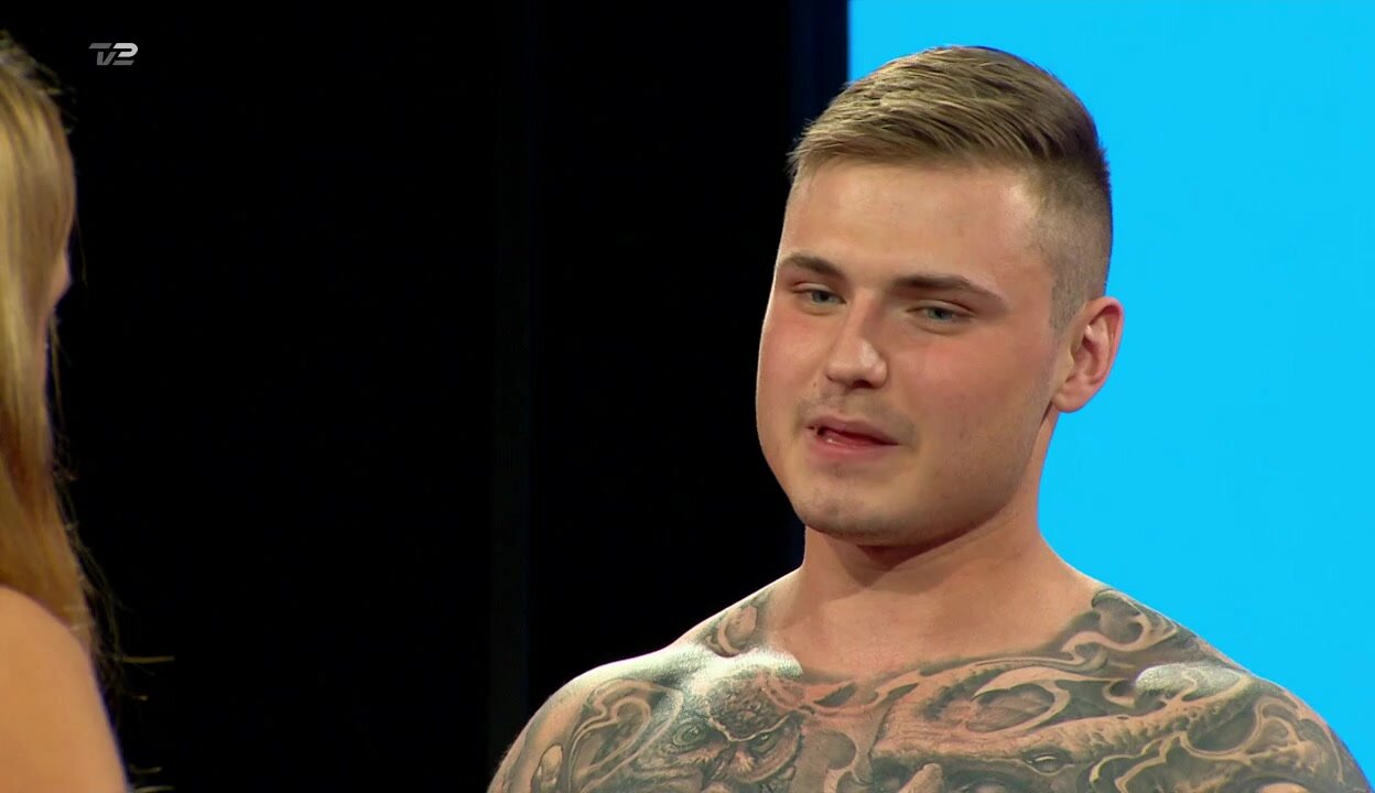 Danish boy TIM 25yo naked in a TV show, great ass