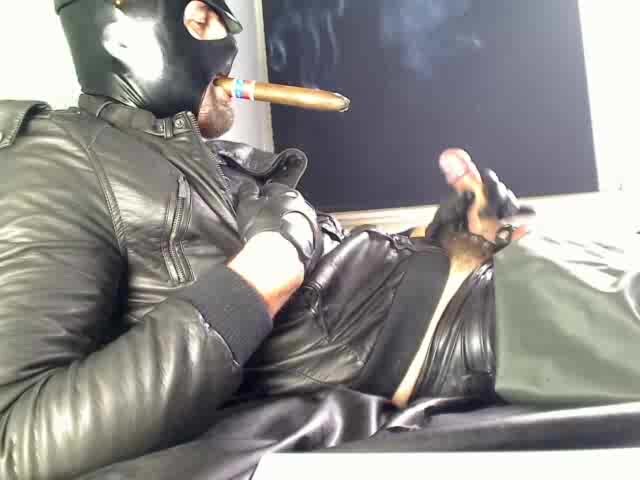 Dutch rubber cigar lad wanking