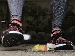 Adidas crush apple