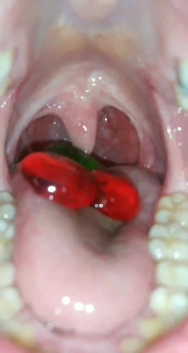 Gummy Cherry Swallow
