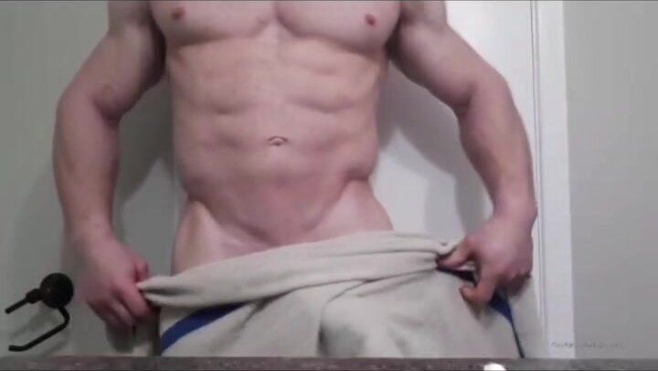 Muscle // Hairy - video 3