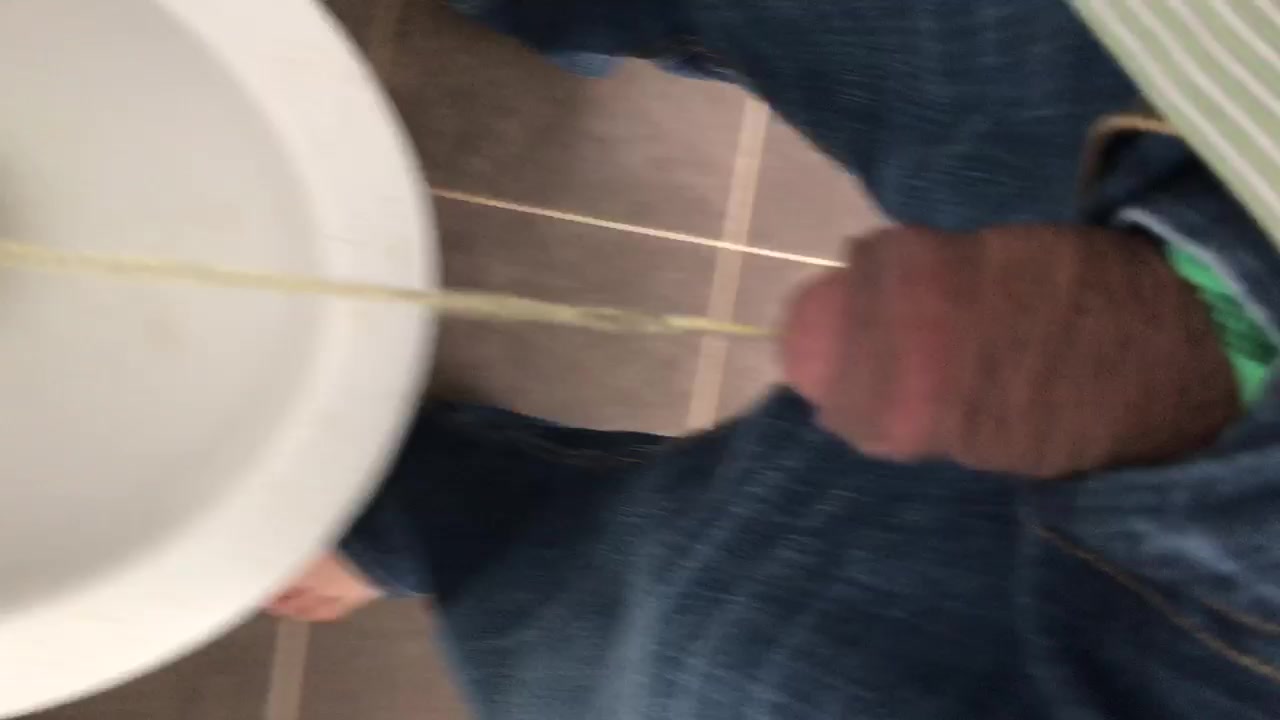 Toilet pee friend uncut