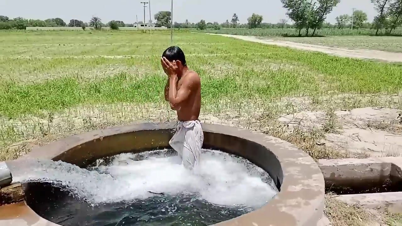 Desi boy got a boner during bathing