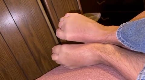 Pretty feet white boy