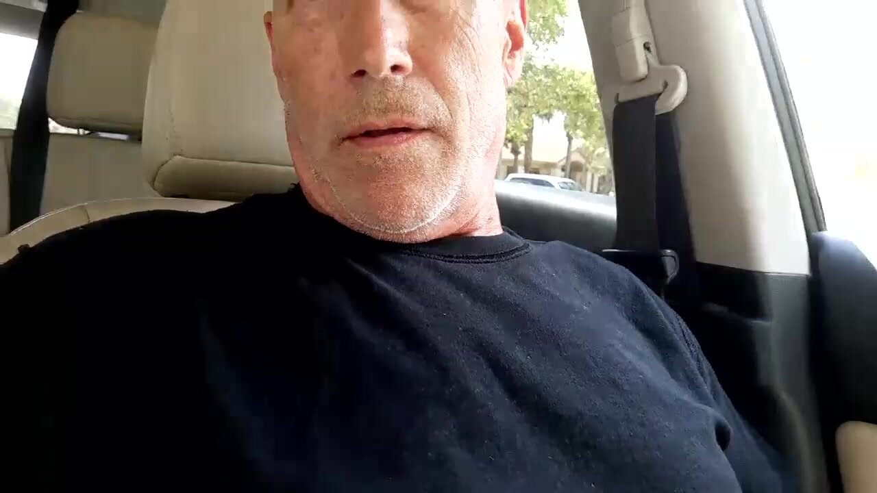 dad exposes himself and jerks off in car