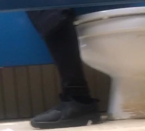 Public toilet voyeur 7