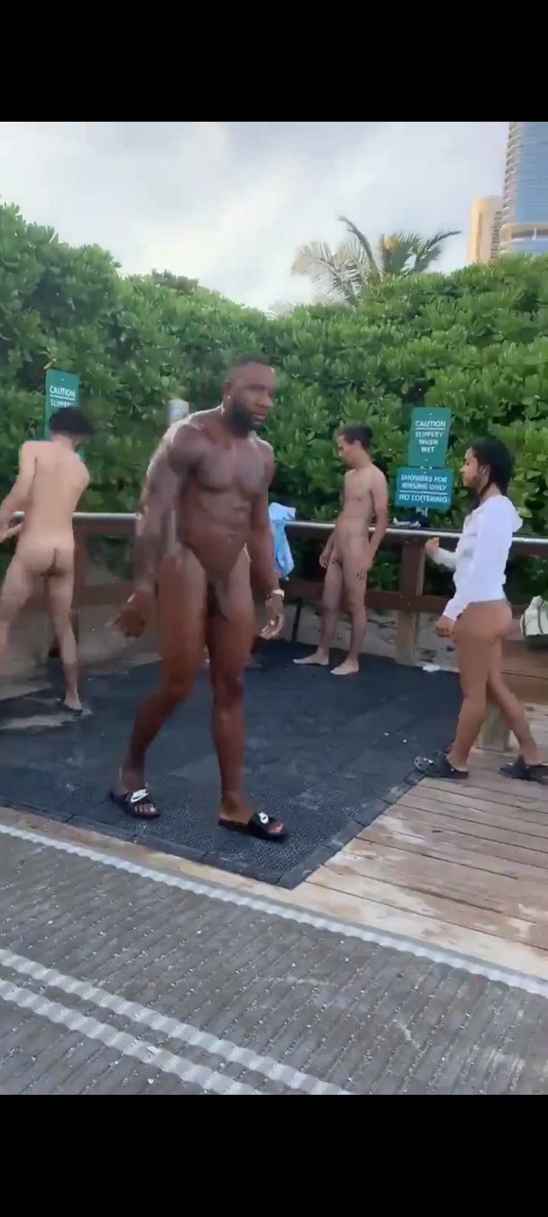 Cfnm: clothed female nude male