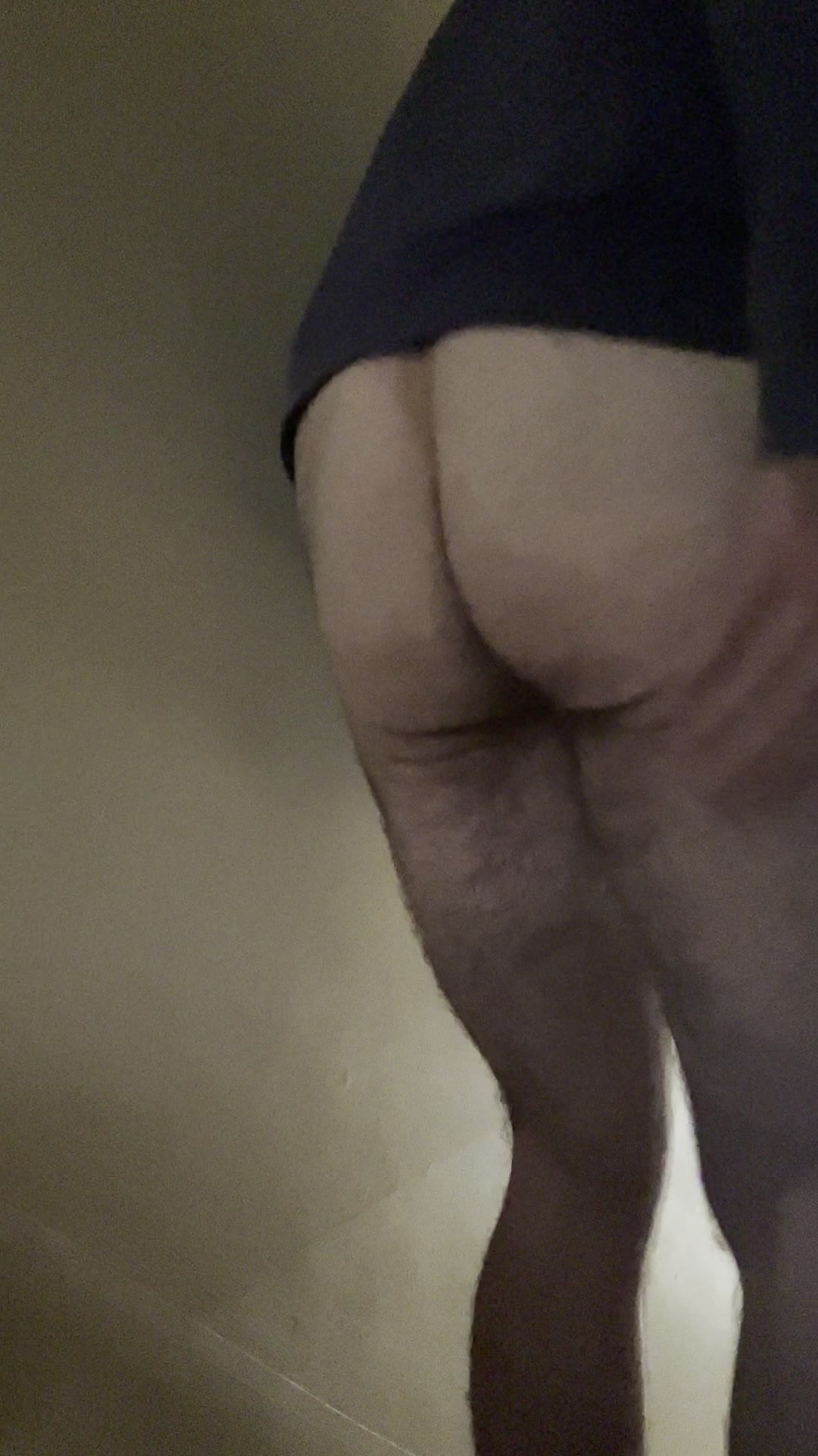 Straight guy spreads cheeks as a forfeit for lost bet