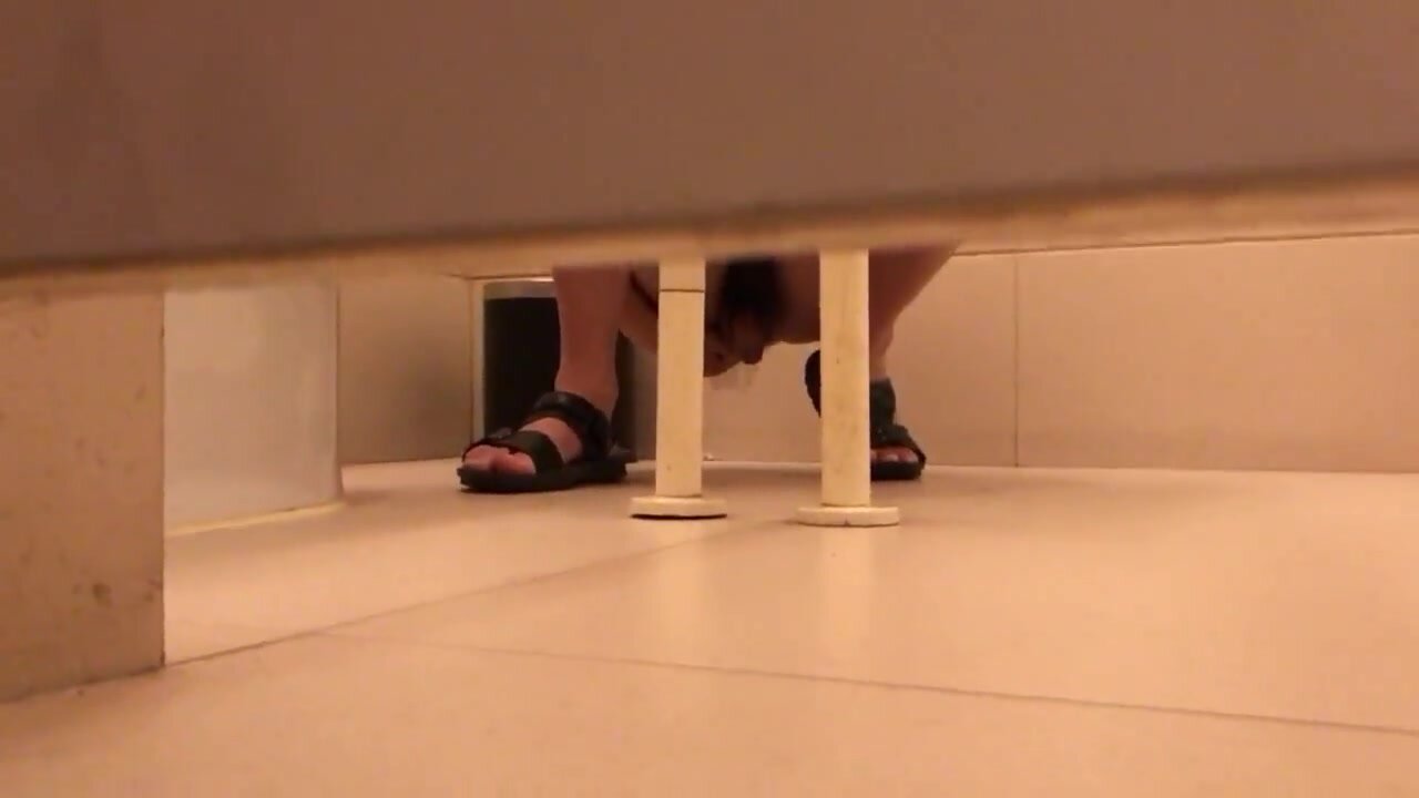 Asian bathroom - video 4