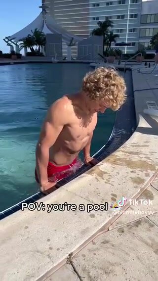 Twink pool