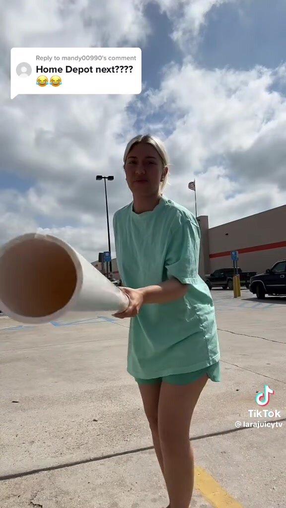 Blonde wet farts in pipe