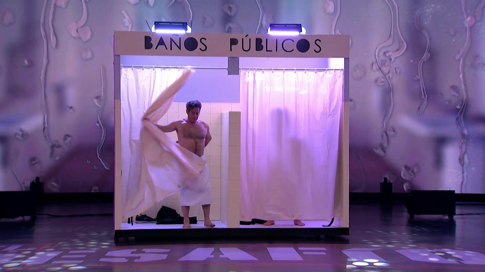 Jorge Sanz Pablo Pujol Spanish actors frontal towels